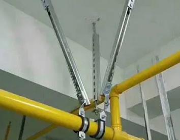 闸阀支撑架的质量要求。价格决定了奈曼抗震支撑框架的质量。